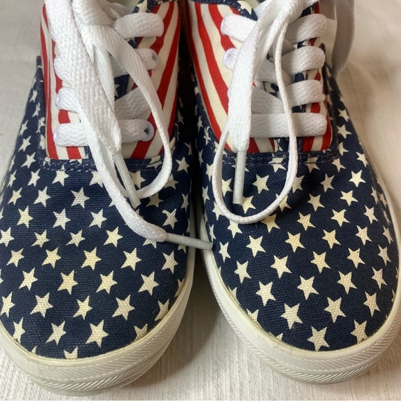Keds Women’s Sz 7.5 Patriotic American Flag Sneaker Star’s and  Stripes Terry - Picture 3 of 9
